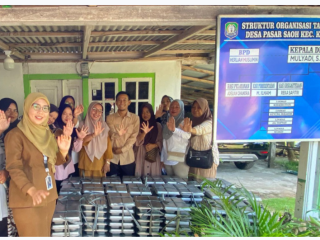BGN Klarifikasi Kasus MBG Dibungkus Plastik: Bukan Kelalaian SPPG